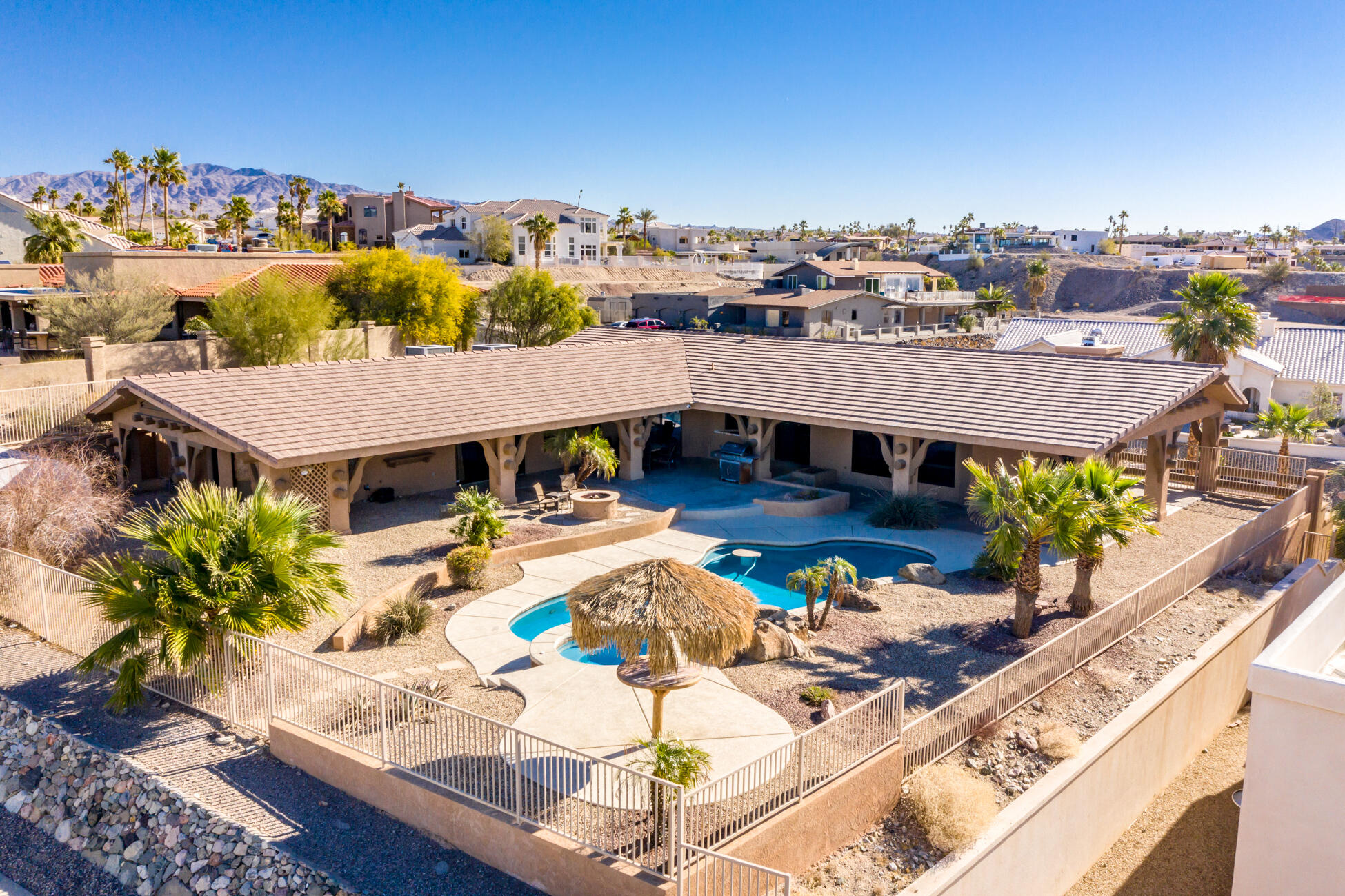 Pool and lake views at Lakeview Lodge vacation rental in Lake Havasu City Arizona near the London Bridge